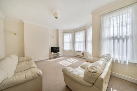 Wilton Road, Muswell Hill, London, N10