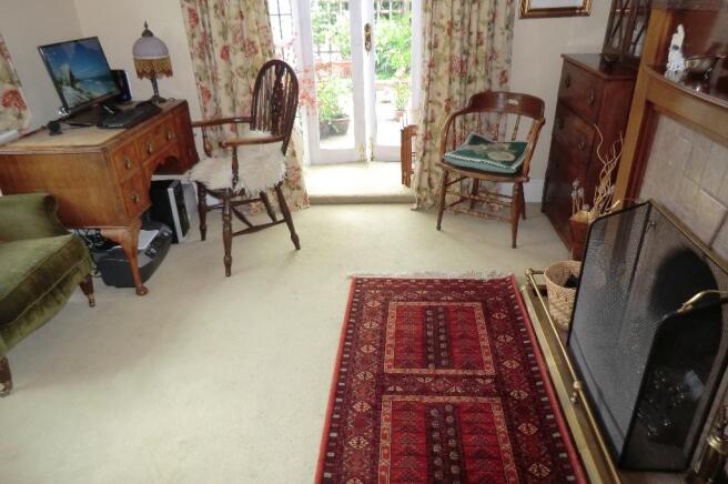 SITTING ROOM