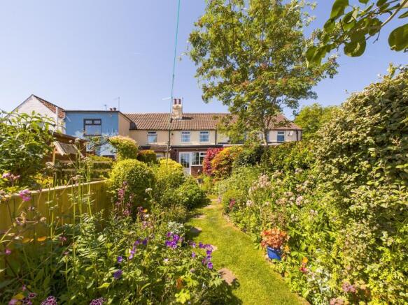 2 bed Cottage for sale Image 4