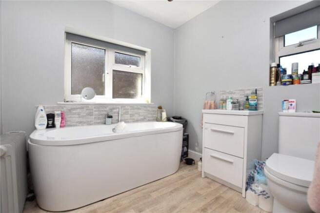 2 bed Terraced for sale Image 9