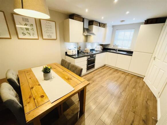 Kitchen Diner
