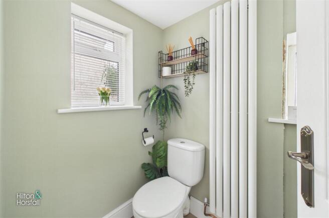 3 bed Terraced for sale Image 9