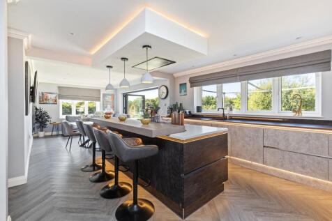 Grouse Road, Colgate, RH13