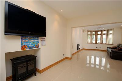 2nd Lounge