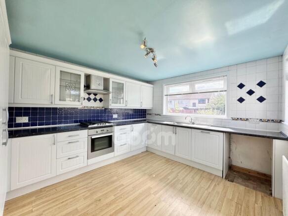 Ladyland Drive, Kilbirnie kitchen