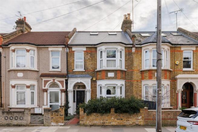 Exeter Road, E17