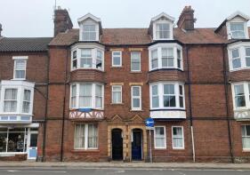 35, Prince Of Wales Road, Cromer NR27 9HS