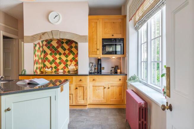 5 bed Character Property for sale Image 11