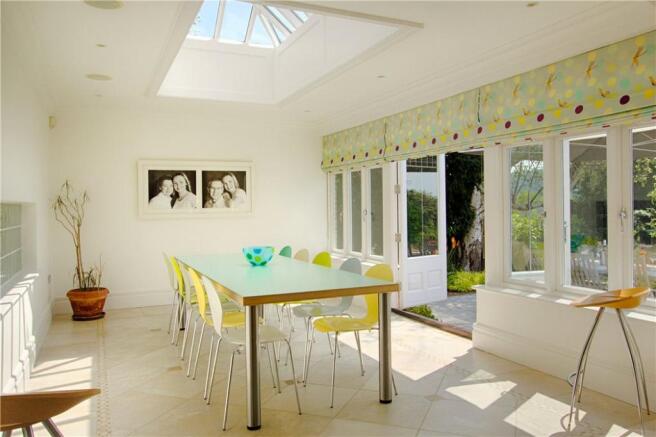 Breakfast Room