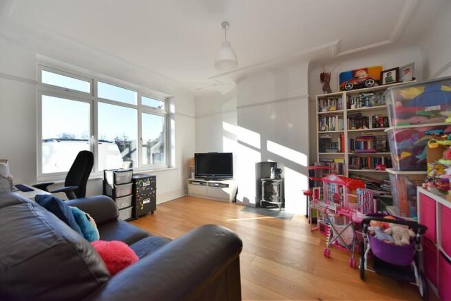 Photo 12