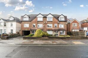 Flat 1, 33 The Gatehouse, Cobbett Road, Southampton SO18 1HJ