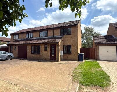 Heron Walk, March, Cambs., PE15 9HU