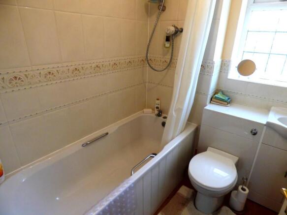 Photo 10