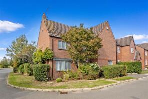 3, Chestnut Grove, Warwick CV35 9DG