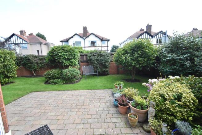 Downham Road South, Heswall, Wirral photo 4