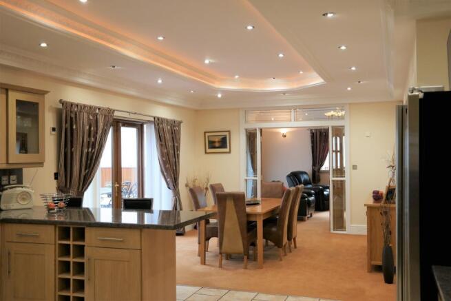 Kitchen / Diner