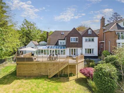 Westview Drive, Rayleigh, Essex, SS6