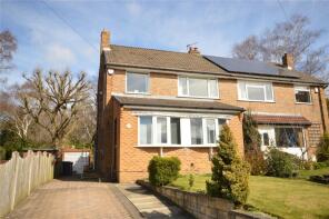 7, Carr Bridge Avenue, Cookridge, Leeds LS16 7JZ