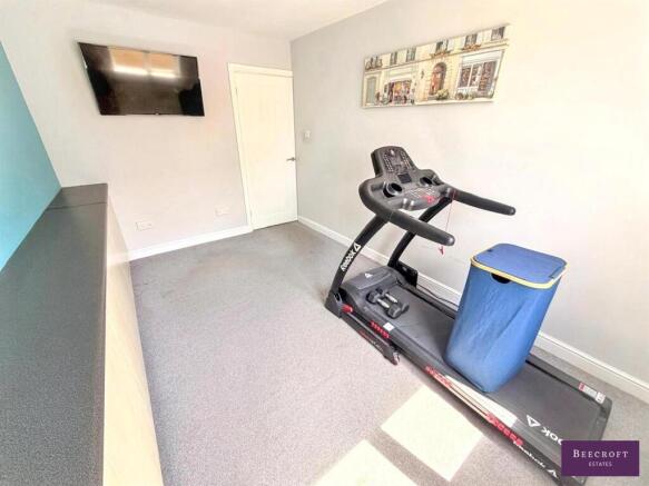 3 bed Detached Bungalow for sale Image 5