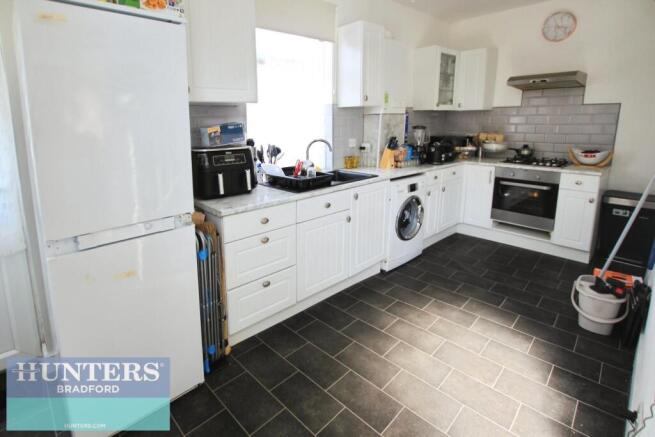 2 bed House to rent Image 4