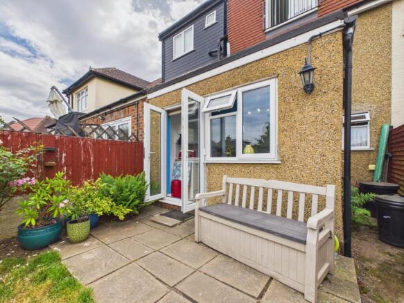 Rear Garden 6.jpg