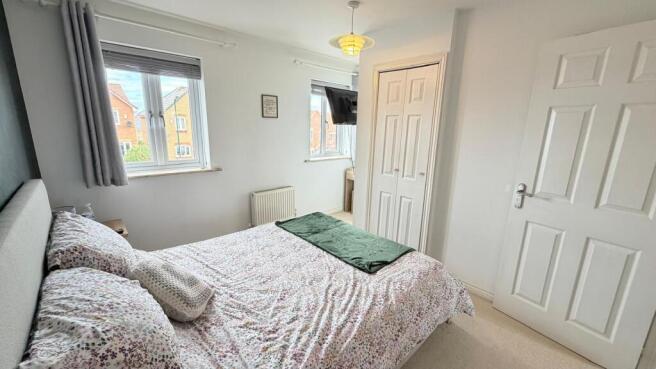 2 bed Terraced for sale Image 7
