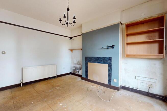 Flat 2, 8-10 Uxbridge Road, Hanwell, London, W7 3PP