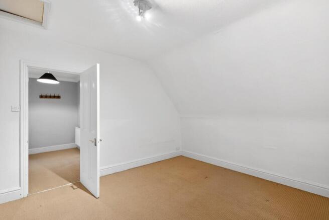 2 bed Apartment for sale Image 11