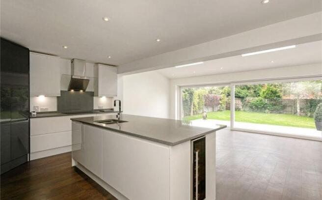 Kitchen/Dining