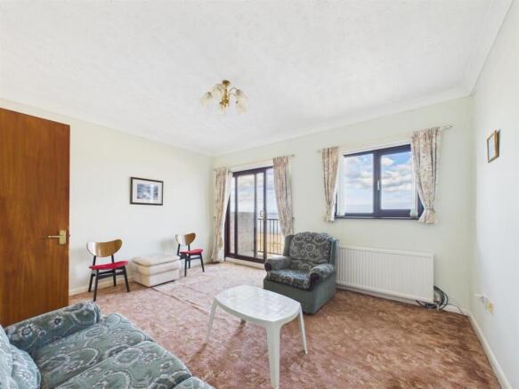 Queens Park Close, Mablethorpe photo 4