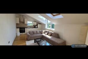 First Floor Flat, 76, Sunningfields Road, Hendon, London NW4 4RL