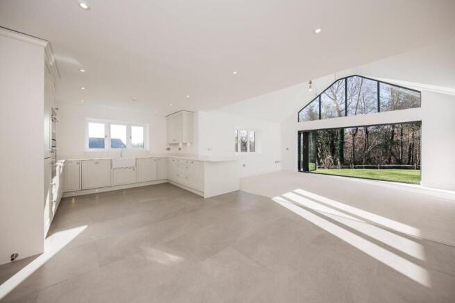 KitchenDiningSittingRoom.jpg
