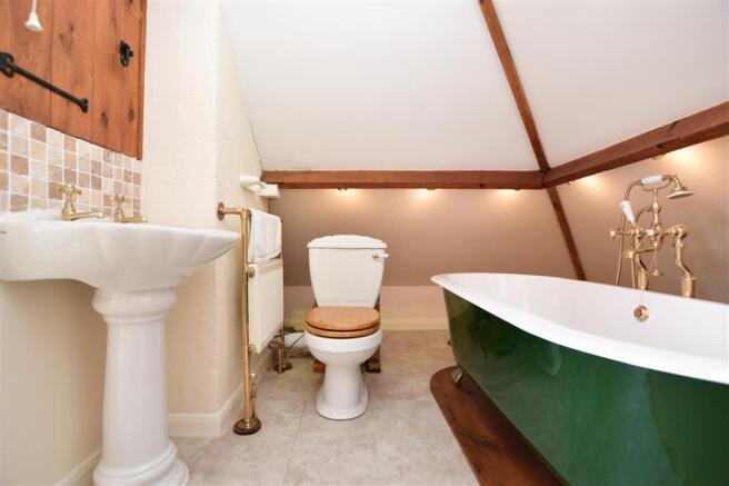 En-Suite Bathroom
