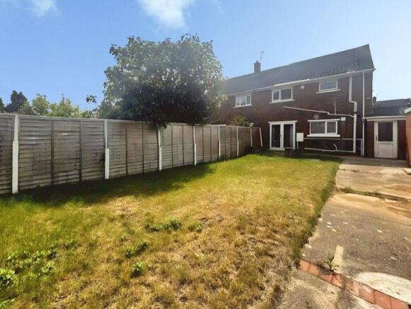 2 bed Flat to rent Image 7