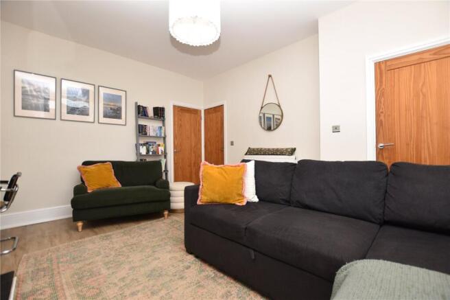 2 bed Terraced for sale Image 10