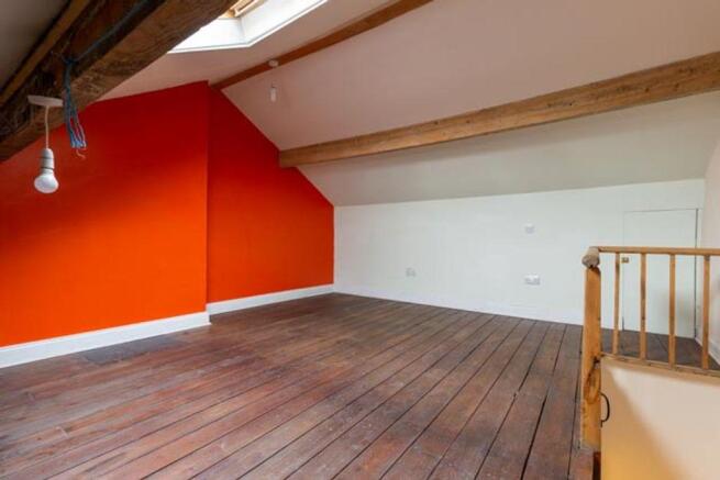 Bedroom 2 (Double)