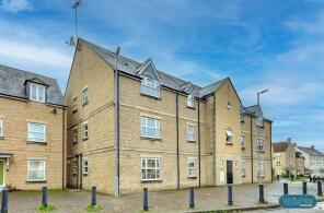 42, Freestone Way, Corsham SN13 9EE