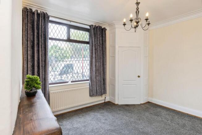 3 bed Terraced for sale Image 10