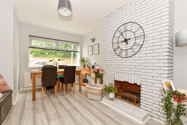 Lounge/Diner