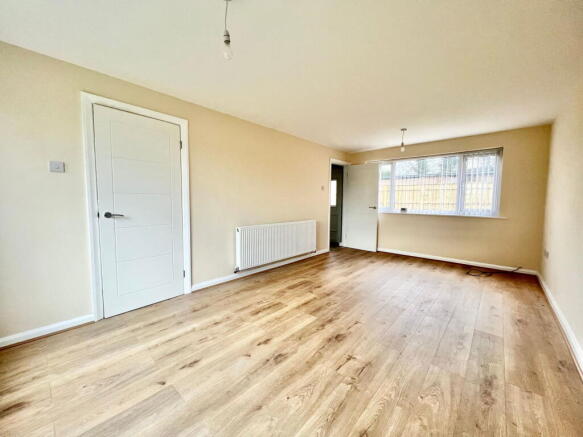 3 bed End of Terrace for sale Image 4