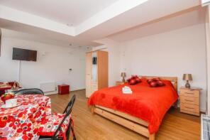 Flat 105, 52, New Inn Hall Street, Oxford OX1 2DE