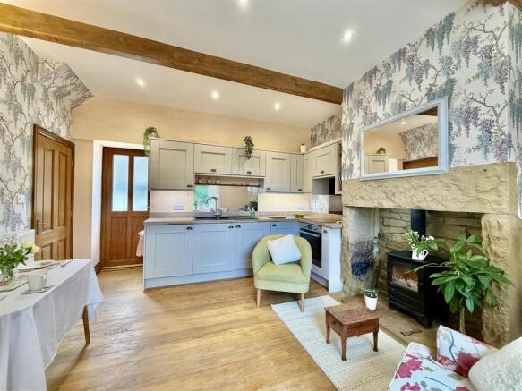 2 bed Character Property for sale Image 11