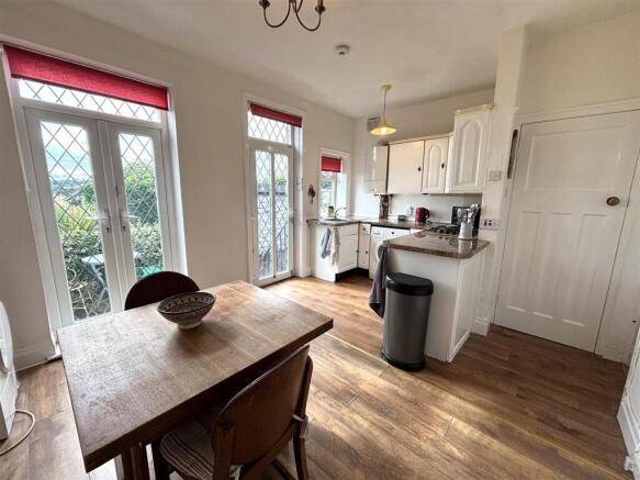 Woodhouse Lane, Woodhouse, Brighouse HD6 photo 4