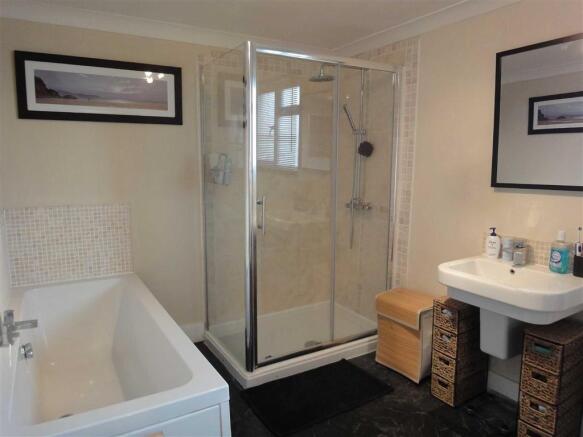 BATHROOM:
