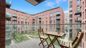 100, 549 St Pier Court, Green Street, Upton Park, London E13 9GU
