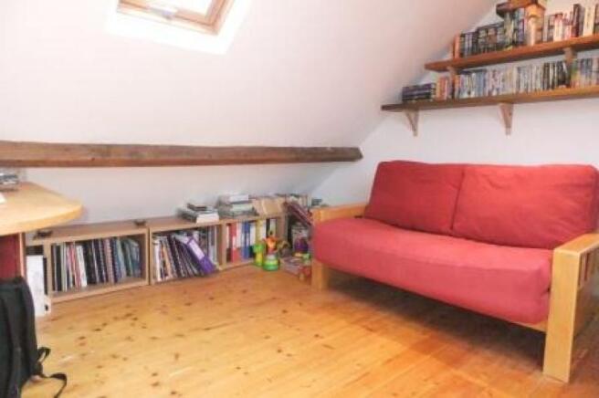 Photo 8