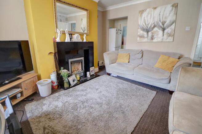 Rear Lounge Pic1