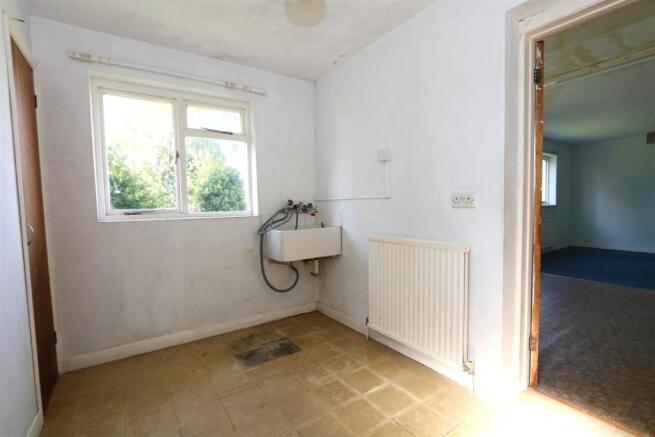 Utility Room.JPG