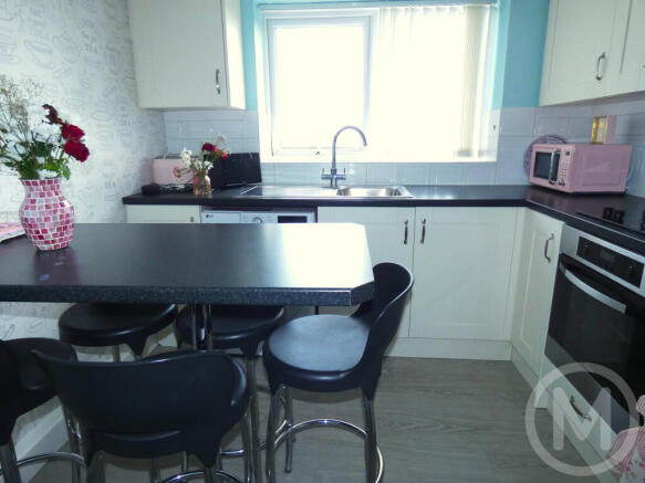 12 Queens Court, Queens Promenade, Bispham photo 4