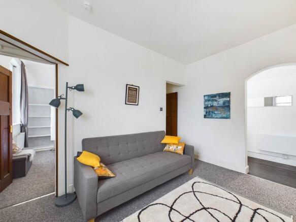 CAM01898G0-PR0131-ST